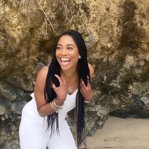 Meet your Posher, Keneisha